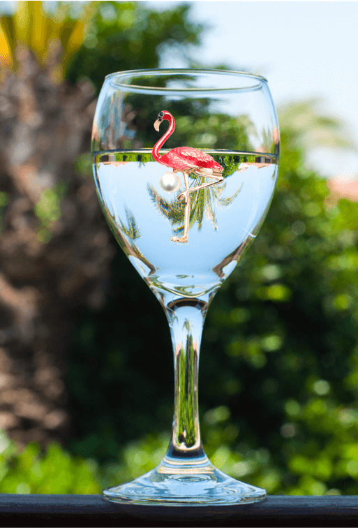 🦩✨🍷 A Flamingo Named “Pearl” Magnetic Charm Tipsy Sip – Wildlife Collection