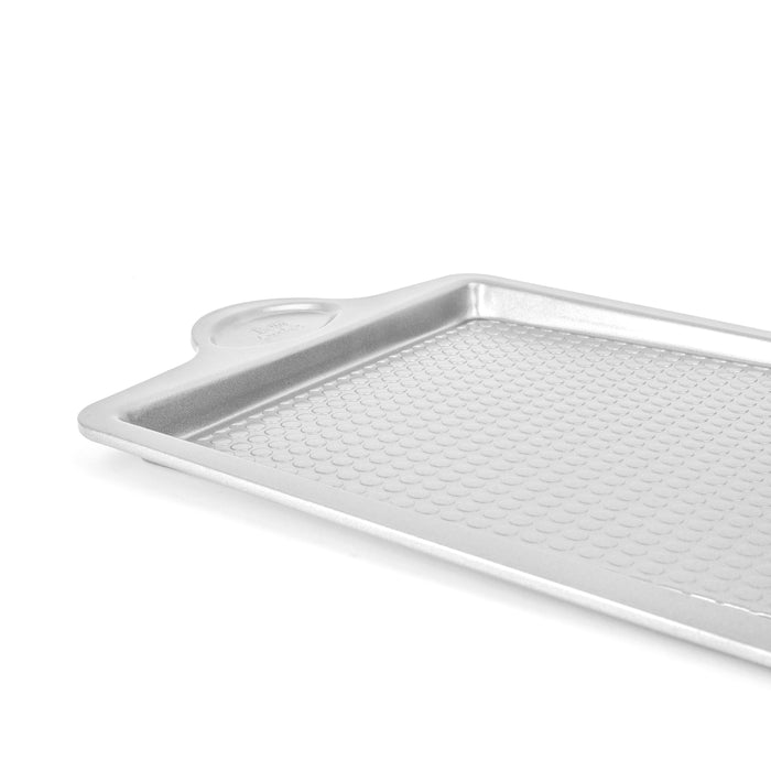 BETTY CROCKER Angled Baking Sheet