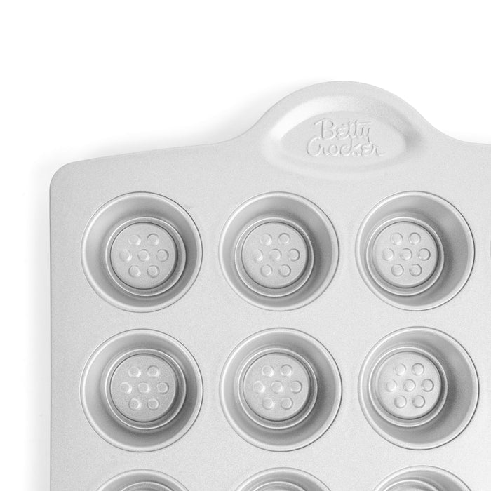 BETTY CROCKER Mini Muffin Pan