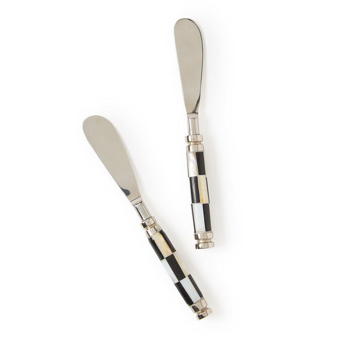 BLACK & WHITE CHECKERED SPREADER