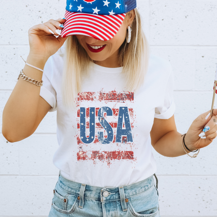 Distressed USA Patriotic Graphic T-Shirt