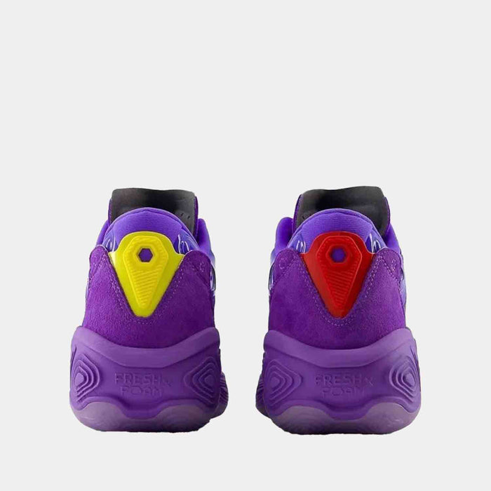 Rear view of Men's New Balance Fresh Foam BB v2.