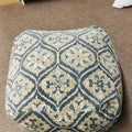 Pouf