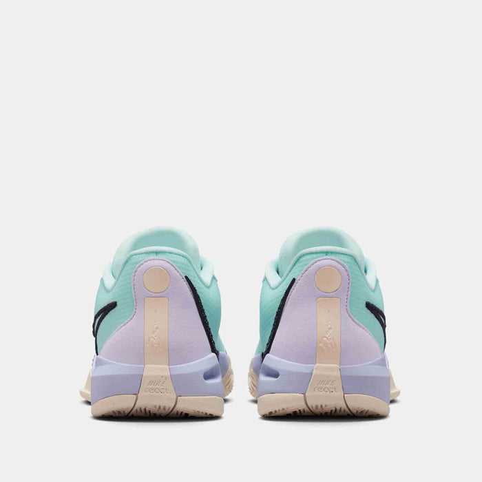 Rear view of Nike Sabrina 1 "BKLYN's Finest".