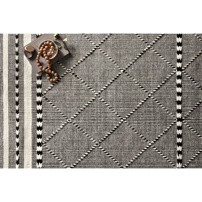 Rugs by Roo Loloi Sawyer Black Area Rug in size 3' 6" x 5' 6"