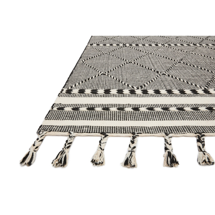 Rugs by Roo Loloi Sawyer Black Area Rug in size 5' 0" x 7' 6"