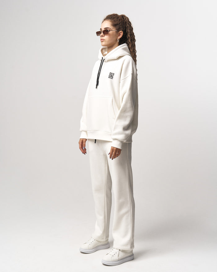 Sigilio QR Printed Oversized White Hoodie Jogger Set (4)