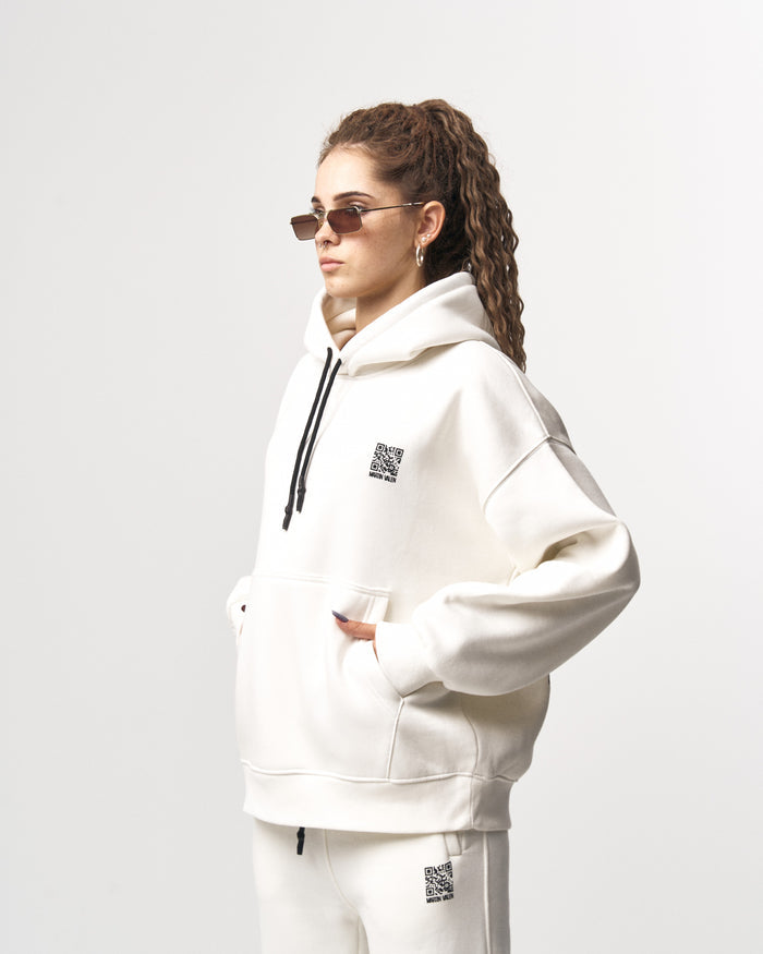 Sigilio QR Printed Oversized White Hoodie Jogger Set (5)