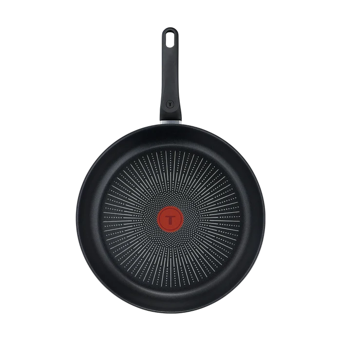Tefal Everyday Chef Induction Stainless Steel Non-Stick Frypan 30cm top view interior non-stick coating