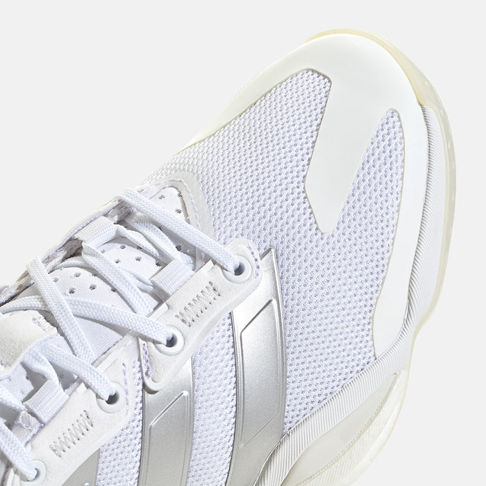 Up close, front view of the Adidas Women's Stabil 16 Indoor Shoes.